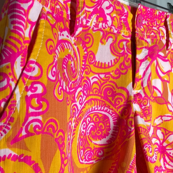 Lilly Pulitzer Women's Shorts Size 6 NWT - Picture 2 of 7